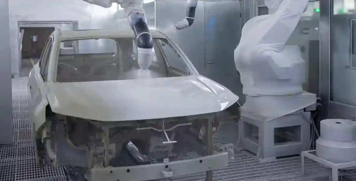 Новость EVOLUTE «Первый в России специализированный завод по производству электромобилей и гибридов в липецкой области объявляет о запуске цехов сварки и окраски кузовов автомобилей EVOLUTE»